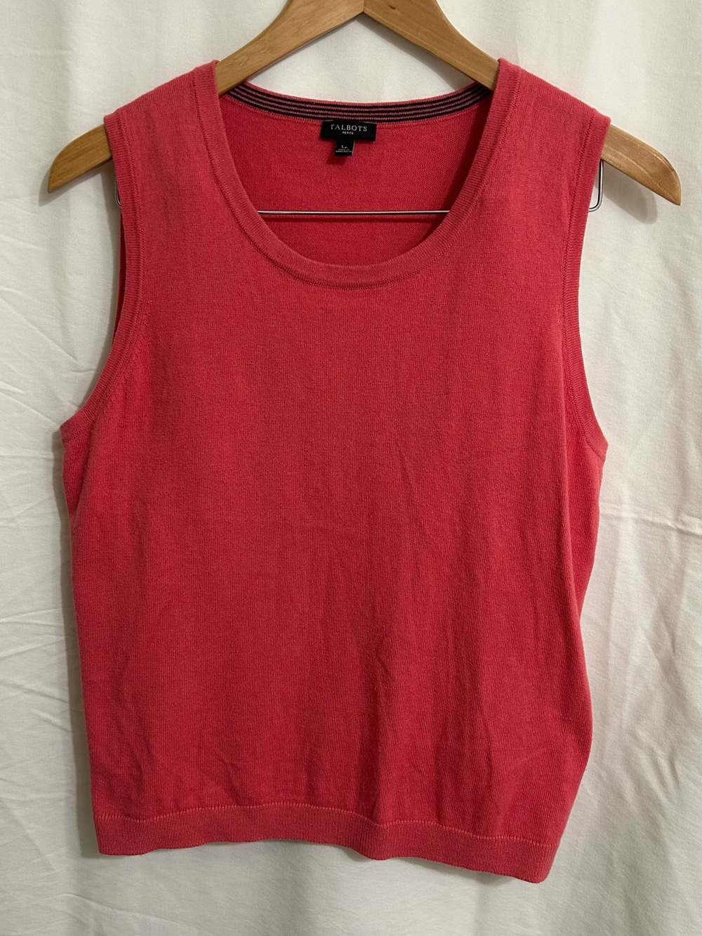 Talbots Coral-Red-Salmon color, Scoop Neck Knit Tank